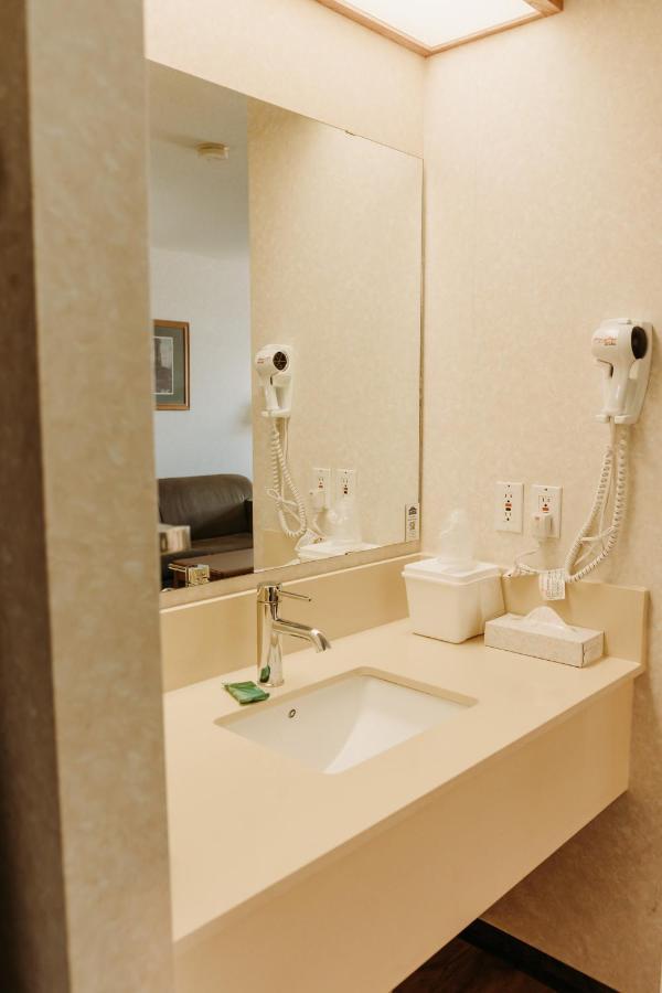 Coast Fort St John Hotel Fort St. John Luaran gambar