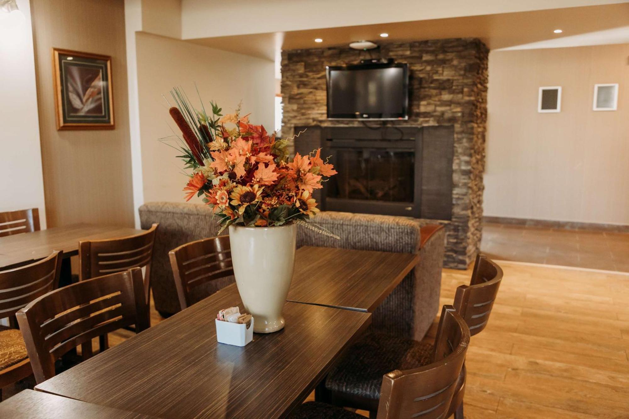 Coast Fort St John Hotel Fort St. John Luaran gambar